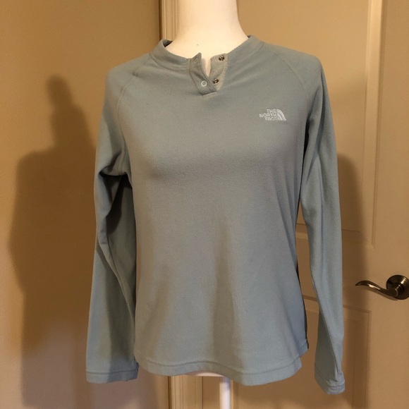 The North Face Tops - North Face 2 snap fleece pullover